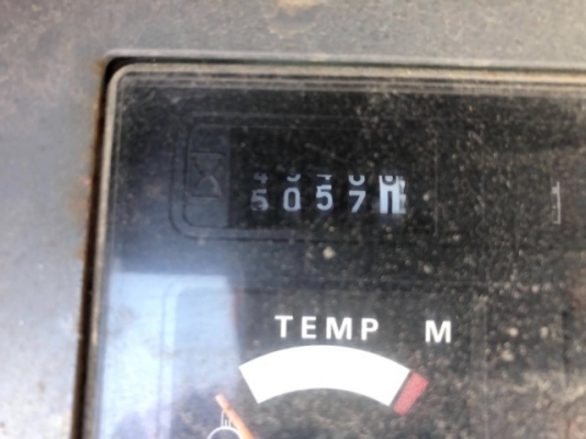 Sumitomo HA60C-5 ล้อแทร็คสภาพเด็ด ๆ มีตัวสับ นำเข้าจากญี่ปุ่น