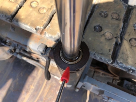 Sumitomo HA60C-5 ล้อแทร็คสภาพเด็ด ๆ มีตัวสับ นำเข้าจากญี่ปุ่น