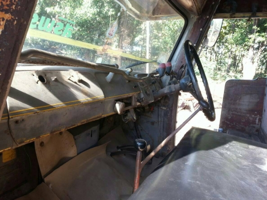 รถสิบล้ออีซูสุ เครื่อง195แรง มีเกียร์สโลว์ เฟืองท้าย ZMX เพาเวอร์