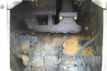ขายรถตักล้อยาง MITSUBISHI WS3 มีใบดัน(สภาพดี)