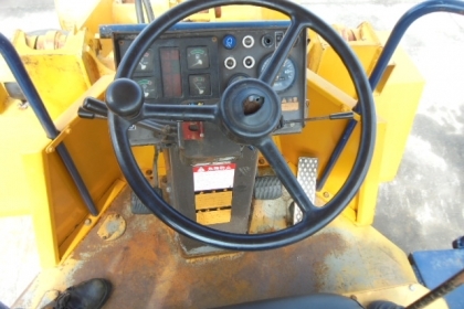 ขายรถตักล้อยาง KOMATSU WA100-1 (สภาพดี)
