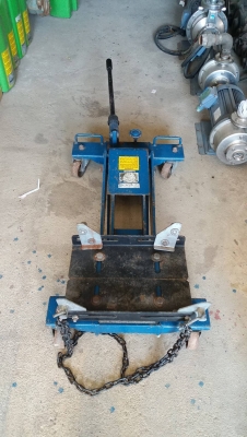 แม่แรงยกเกียร์ 1 ตัน