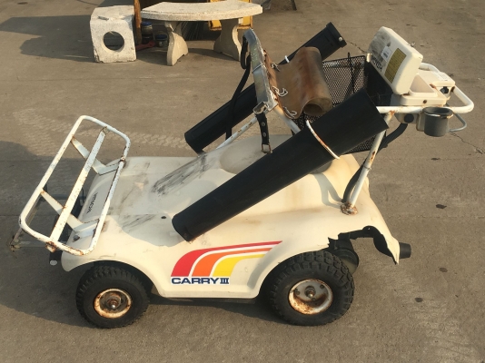 รถกอล์ฟแบบยืน ยี่ห้อ HITACHI รุ่น CARRY3
