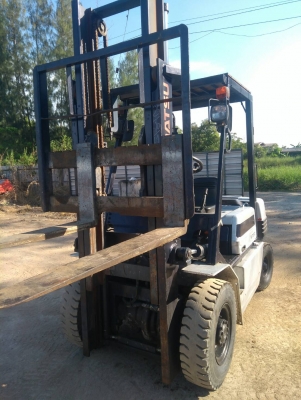 รถฟอร์คลิฟต์ KOMATSU FG20-11 รถเก่านอกนำเข้า ยังไม่เคยใช้งานในไทย ยก 2 ตัน รถสภาพดี ยางดี พร้อมใช้งาน มีเอกสารใบอินวอยซ์ มี VDO การทำงานให้ชม