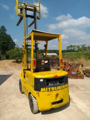 รถฟอร์คลิฟต์ MITSUBISHI FG15 รถเก่านอกนำเข้า ยังไม่เคยใช้งานในไทย ยก 1.5 ตัน ยกสูง 3 เมตร รถสภาพดี พร้อมใช้งาน มีเอกสารใบอินวอยซ์ มี VDO การทำงานให้ชม