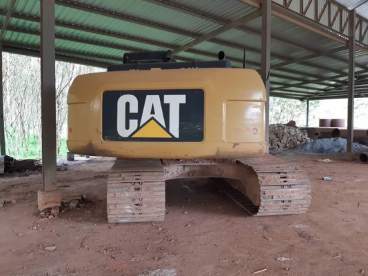 รถแบคโฮ CAT 320D. ( รถทำงาน 4,xxx ชม. ) สนใจติดต่อ 081 - 6079515