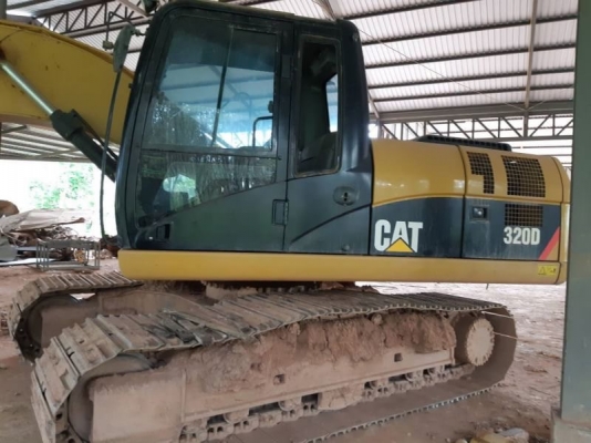 รถแบคโฮ CAT 320D. ( รถทำงาน 4,xxx ชม. ) สนใจติดต่อ 081 - 6079515