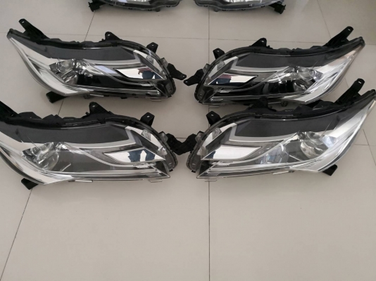 ขายไฟหน้า PAJERO ปี2015-2018 ซีนอล