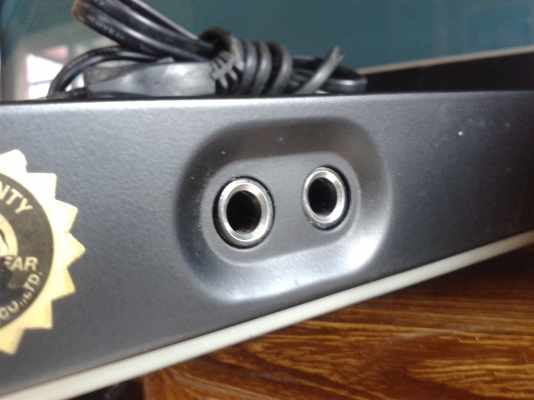 ขายเครื่องเล่นDVD-USB-Mic-ระบบ 5.1 CH ขายเครื่องเล่นDVD-USB-Mic-ระบบ 5.1 CH