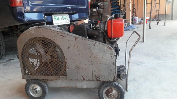 ปั้มลมสนามเครื่องดีเซล พร้อมใช้ มาจากญี่ปุ่น