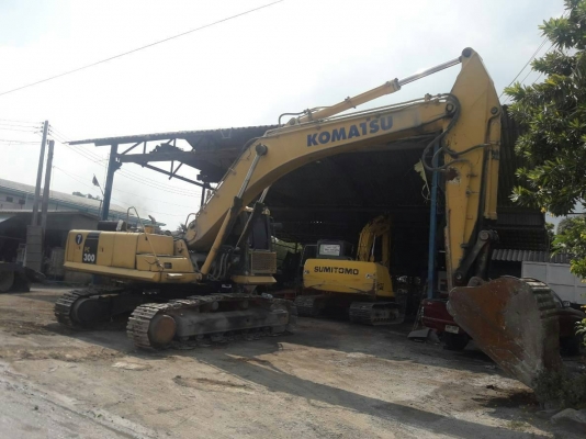 ขายรถแบคโฮ KOMATSU PC300-6E ราคา 750000