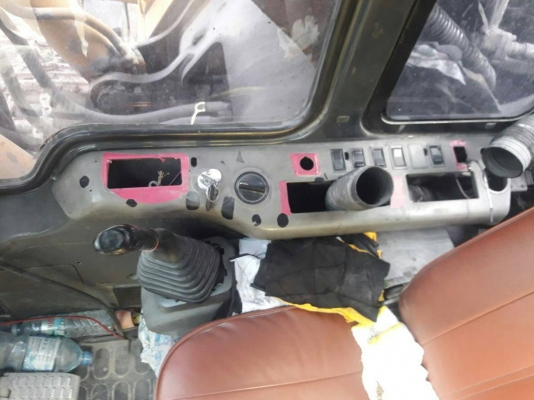 ขายรถแบคโฮ KOMATSU PC300-6E ราคา 750000