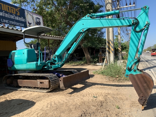 KOMATSU 40-7E ขนาดPC-40 <มีVDOให้ชม>รถเก่านอกมีเอกสาร☎️ติดต่อ 085-5632278 <ราคาต่อรองได้>