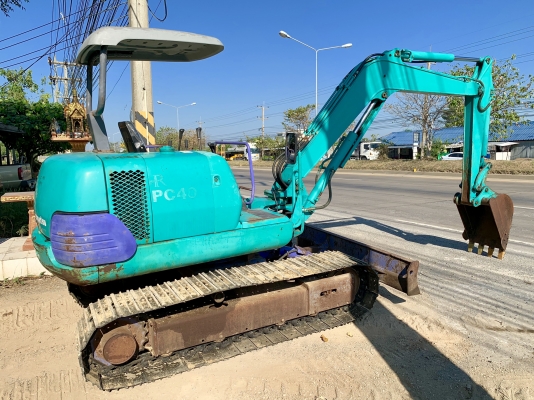 KOMATSU 40-7E ขนาดPC-40 <มีVDOให้ชม>รถเก่านอกมีเอกสาร☎️ติดต่อ 085-5632278 <ราคาต่อรองได้>