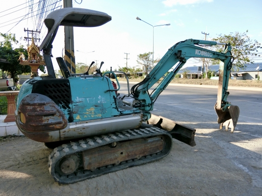 KOBELCO SK025 ขนาดPC-25 <มีVDOให้ชม>รถเก่านอกมีเอกสาร☎️ติดต่อ 085-5632278 <ราคาต่อรองได้>