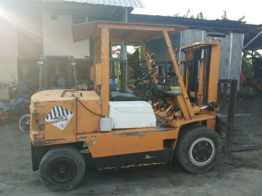 อาร์ ซี เอช  โฟรคลิฟท์  ขาย โคมัสสุ 3.5ตัน