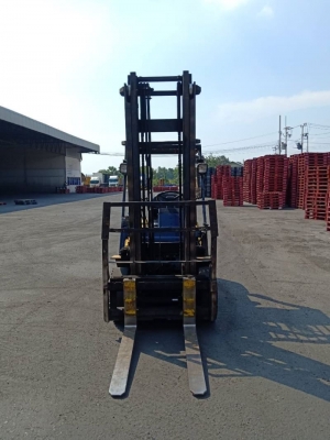 อาร์ ซี เอช  โฟรคลิฟท์  ขาย โฟล์คลิฟ โคมัสสุ 2.5 ตัน