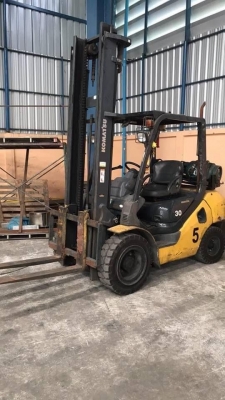 อาร์ ซี เอช  โฟรคลิฟท์  ขาย โคมัสสุ 3ตัน