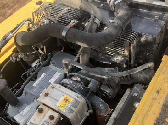 ขายรถขุด KOMATSU PC160-7 นำเข้าเองจากญี่ปุ่น สภาพสวยพร้อมใช้ มีVDOการทำงานครับ ขายรถขุด KOMATSU PC160-7 นำเข้าเองจากญี่ปุ่น สภาพสวยพร้อมใช้ มีVDOการทำงานครับ