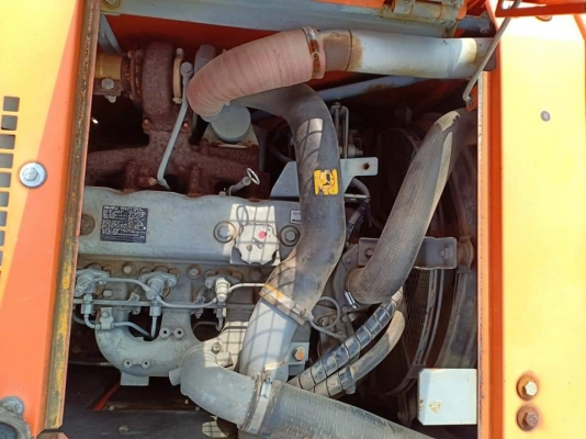 ขายจ้า..HITACHI ZX135US  เก่านอกแท้  เดิมๆๆ  มีลายแย๊ก  สภาพสวยมากๆๆ  พร้อมใช้  โทร 089-3818694  จ๊อย