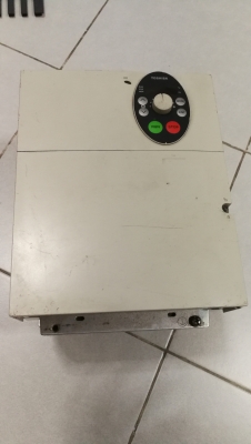 อินเวอร์เตอร์10แรง380v 7.5kwใช้งานปกติ inverter มีประกัน