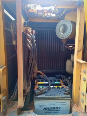 ขายจ้า..KOMATSU PC60-6  เก่านอกแท้  สภาพสวย เดิมๆๆ  3,xxx  ชั่วโมง  เครื่องปั๊มดี  พร้อมใช้  โทร  089-3818694  จ๊อย