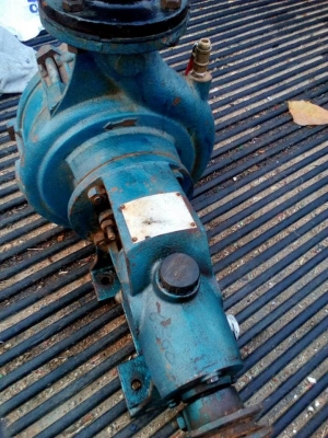 ปั๊มน้ำ