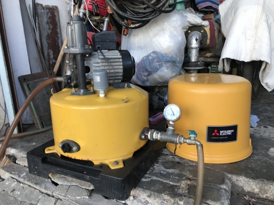 ขายปั๊มน้ำอัตโนมัติ Mitsubishi 300W หายาก สภาพสวย ตรวจเช็คแรงดันเรียบร้อย ไม่มีรั่วซึม พร้อมใช้งาน ราคา 3,500 บาทพร้อมส่ง