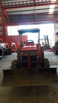 รถแทรกเตอร์มือสอง