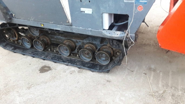 ขายครับ DC 60 ปี55 เกลียวดัน คอปริง ตู้เบา 19xx ชม.สนใจ 089-1860202 ครับ