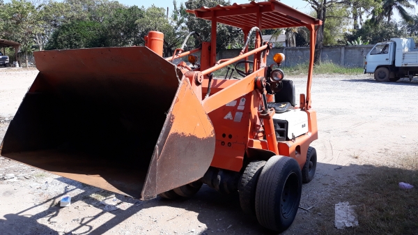 รถตักTOYOTA 2SG7 เบนซินแน่นๆ ตัก1คิว สวยๆราคาประหยัดครับลดสุดๆส่งท้ายปีครับ