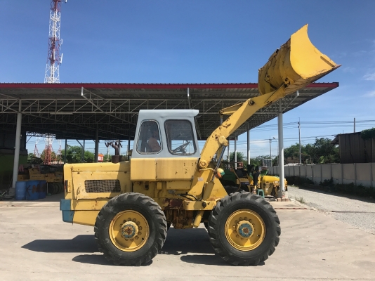 ขายรถตักKOMATSUรุ่นJH30Bรถนอกนำเข้าไม่เคยใช้งานในไทย สภาพดี เครื่องดีเซล4สูบลดเหลือ340000บาท081-8302909  จิรโรจน์ Line : jiraroj2909