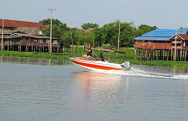 ขาย เรือ 17 ฟุต เคื่อง suzuki 115hp เทเลอร์กาวาไนซ์