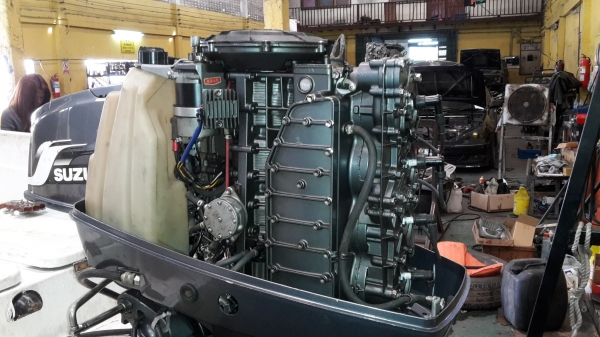 ขาย เรือ 17 ฟุต เคื่อง suzuki 115hp เทเลอร์กาวาไนซ์