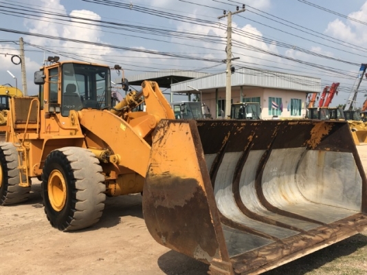 ขายรถตักล้อยาง TCM L40 แขนยาวพิเศษ นำเข้าเองจากญี่ปุ่น สภาพสวยพร้อมใช้ มีVDOการทำงานครับ ขายรถตักล้อยาง TCM L40 แขนยาวพิเศษ นำเข้าเองจากญี่ปุ่น สภาพสวยพร้อมใช้ มีVDOการทำงานครับ