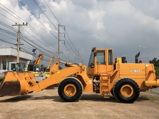 ขายรถตักล้อยาง TCM L40 แขนยาวพิเศษ นำเข้าเองจากญี่ปุ่น สภาพสวยพร้อมใช้ มีVDOการทำงานครับ ขายรถตักล้อยาง TCM L40 แขนยาวพิเศษ นำเข้าเองจากญี่ปุ่น สภาพสวยพร้อมใช้ มีVDOการทำงานครับ