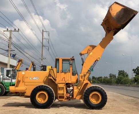 ขายรถตักล้อยาง TCM L40 แขนยาวพิเศษ นำเข้าเองจากญี่ปุ่น สภาพสวยพร้อมใช้ มีVDOการทำงานครับ ขายรถตักล้อยาง TCM L40 แขนยาวพิเศษ นำเข้าเองจากญี่ปุ่น สภาพสวยพร้อมใช้ มีVDOการทำงานครับ