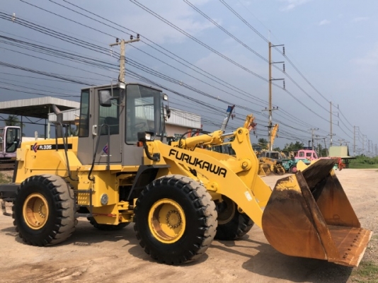 ขายรถตักล้อยาง FURUKAWA FL335-3 (TCM L27-3) ปี 2006 นำเข้าเองจากญี่ปุ่น สภาพสวยพร้อมใช้ มีVDOการทำงานครับ