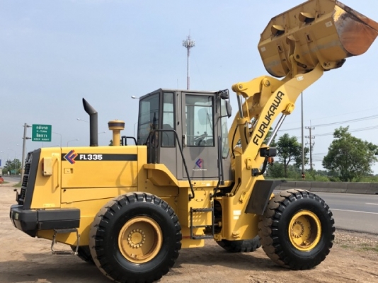 ขายรถตักล้อยาง FURUKAWA FL335-3 (TCM L27-3) ปี 2006 นำเข้าเองจากญี่ปุ่น สภาพสวยพร้อมใช้ มีVDOการทำงานครับ