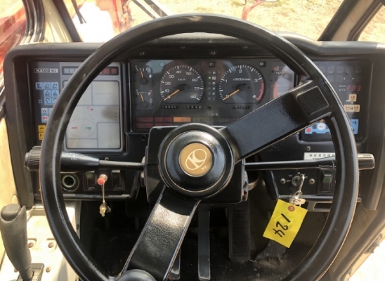 ขายรถเครน KATO KR-10HM (ขนาด 10 ตัน) รถนอกนำเข้าจากญี่ปุ่น สภาพสวยพร้อมใช้  มีVDOการทำงานครับ