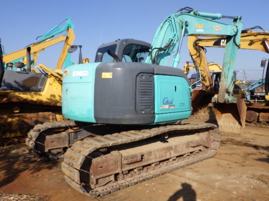 ขายรถขุดนำเข้าจากประเทศญี่ปุ่น kobelco sk135yy04 สนใจติดต่อสอบถาม 092-3309229 อีด