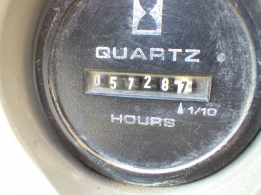 ขายรถขุดนำเข้าจากประเทศญี่ปุ่น kobelco sk135yy04 สนใจติดต่อสอบถาม 092-3309229 อีด