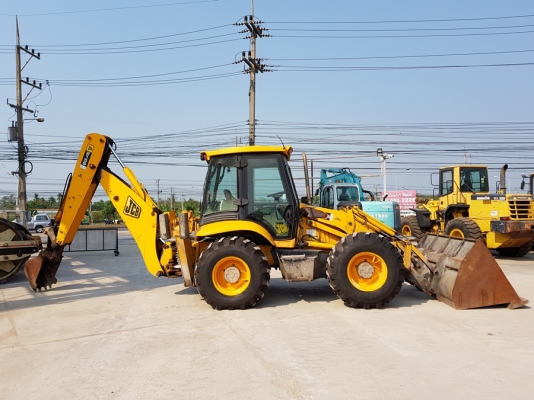 รถตักหน้าขุดหลัง JCB 215S นำเข้าจากประเทศสหรัฐอเมริกา ไม่เคยใช้งานในไทย รุ่นยอดนิยม