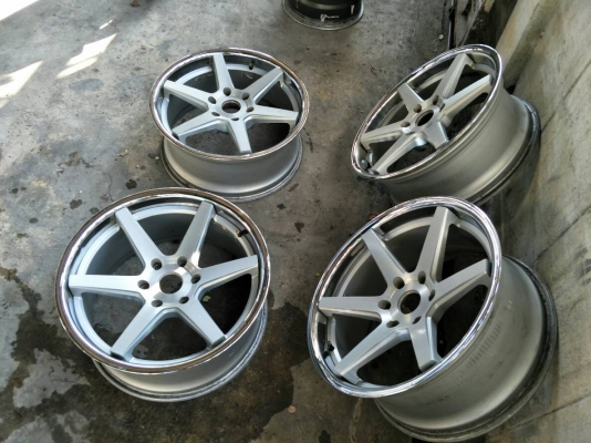 ขอบ20นิ้ว6รู หน้า8.5ตื้น  หลัง9.5ลึก ชุดนี้ลดราคาเหลือ 7900 บาท