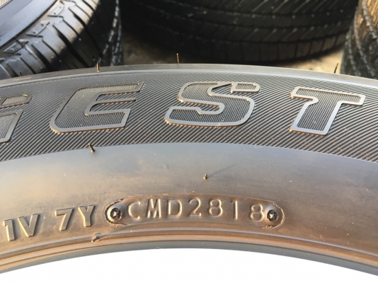 ล้อแม็กป้ายแดง Ford Everest ขอบ 17 พร้อมยางป้ายแดง Bridgestone 265-65-17 ปี 18 แม็กสวยกริ๊บ ยางเต็มๆ มีตุ่ม