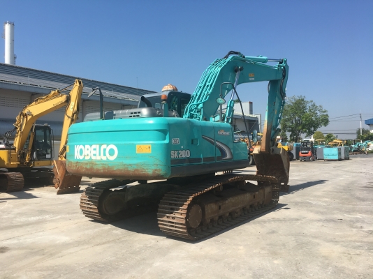 ขาย KOBELCO SK200-8 # YN12  ปี 2011 เก่านอกจากญี่ปุ่น ยังไม่เคยใช้งานในเมืองไทย สนใจติดต่อ อำพล 090-9694506,