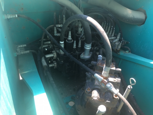 ขาย KOBELCO SK200-8 # YN12  ปี 2011 เก่านอกจากญี่ปุ่น ยังไม่เคยใช้งานในเมืองไทย สนใจติดต่อ อำพล 090-9694506,