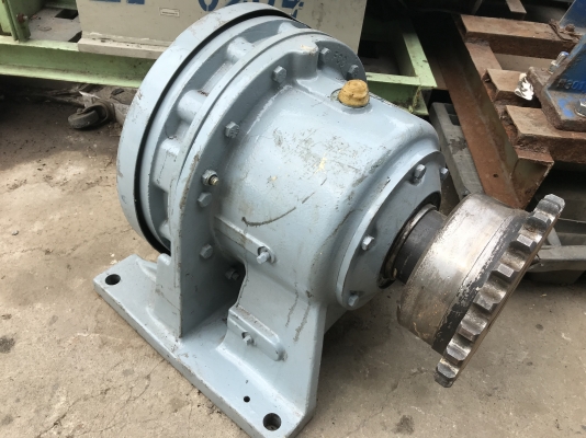 ขายหัวเกียร์ทดรอบ Cycro drive Sumitomo อัตราทด 1:43 made in Japan สภาพสวยใหม่มาก หมุนนิ่มแรงบิดเยอะ พร้อมใช้งาน