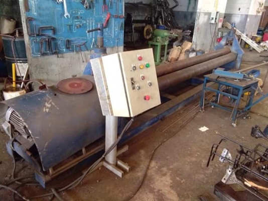 เครื่องม้วนงานยาว 4 เมตรลูกกลิ้งตันลูกบน 6 นิ้วลูก ลูกล่าง8นิ้ว สภาพสวยพร้อมใช้คับ เครื่องม้วนงานยาว 4 เมตรลูกกลิ้งตันลูกบน 6 นิ้วลูก ลูกล่าง8นิ้ว สภาพสวยพร้อมใช้คับ