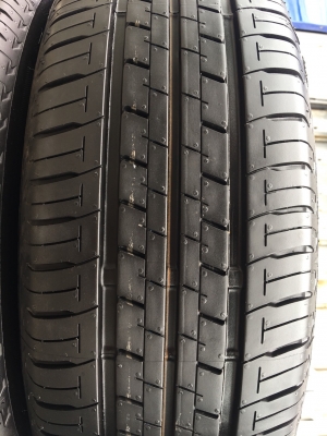 ยางป้ายแดง Bridgestone 185-55-16 ปี 18 ดอกเต็มๆ ตุ่มเด้ง เส้นสีชัด